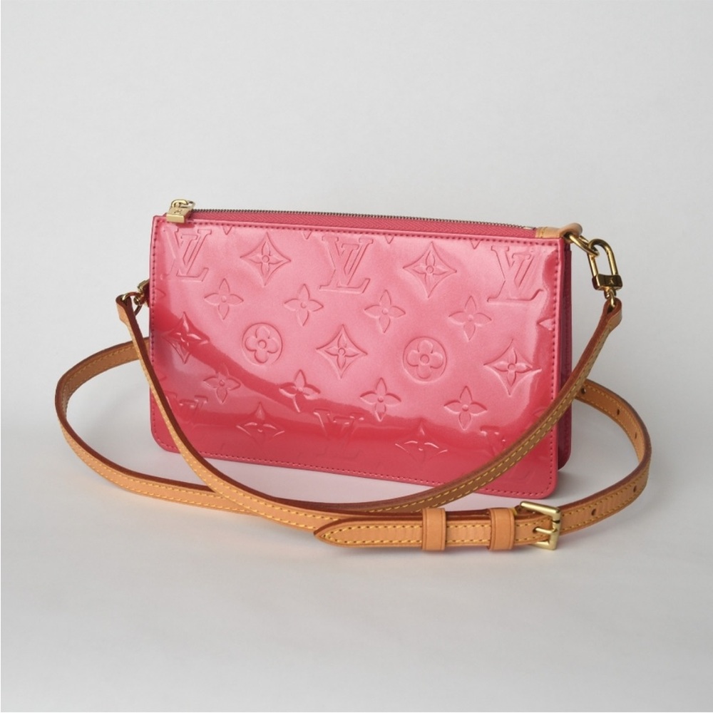 ❌SOLD❌ Authentic {Louis Vuitton} Lexington Pochette - Picture 3 of 15
